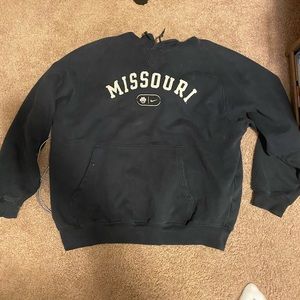 Vintage Men’s Missouri Tigers Hoodie